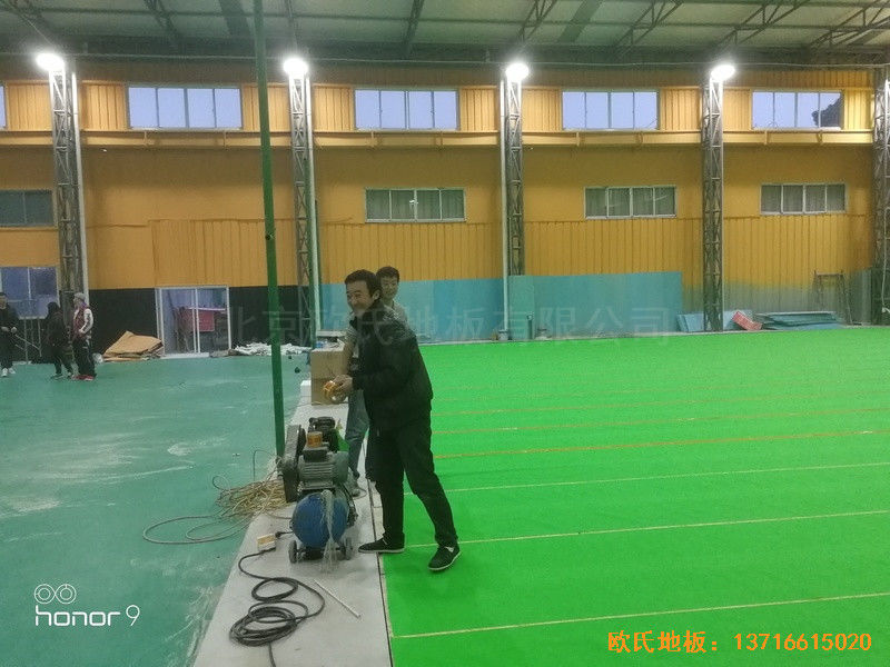 上海衛(wèi)清東路弄麥子俱樂(lè)部運(yùn)動(dòng)木地板鋪裝案例2