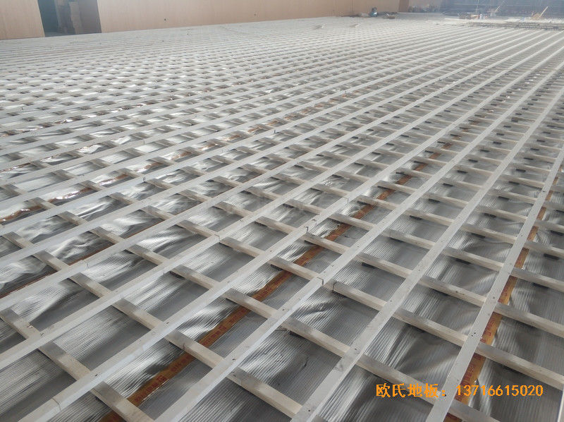 寶雞職業技術學院體育館運動木地板安裝案例1